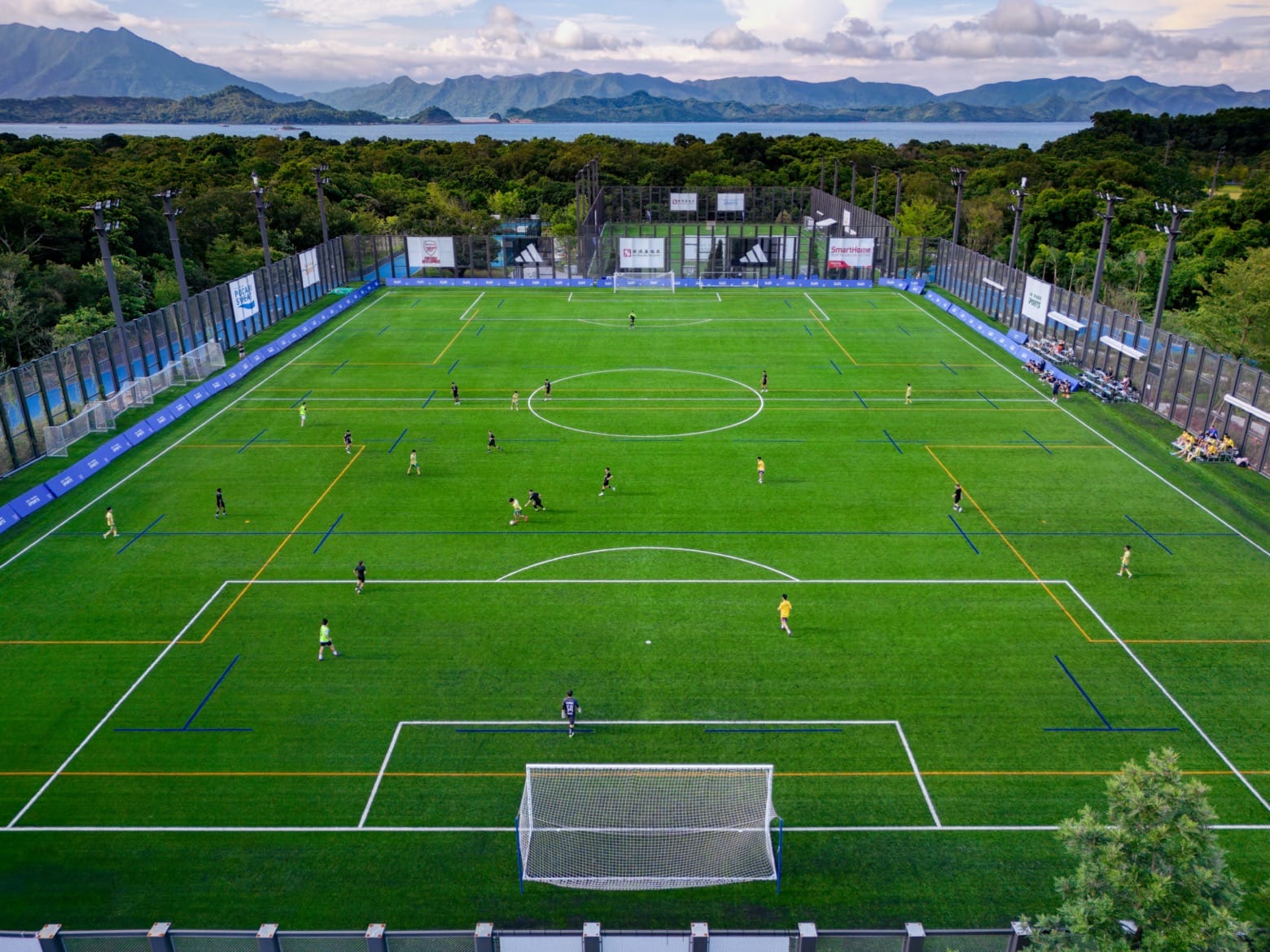 不忘初心，米体：埃斯波西托三兄弟买下了布雷西亚青训俱乐部